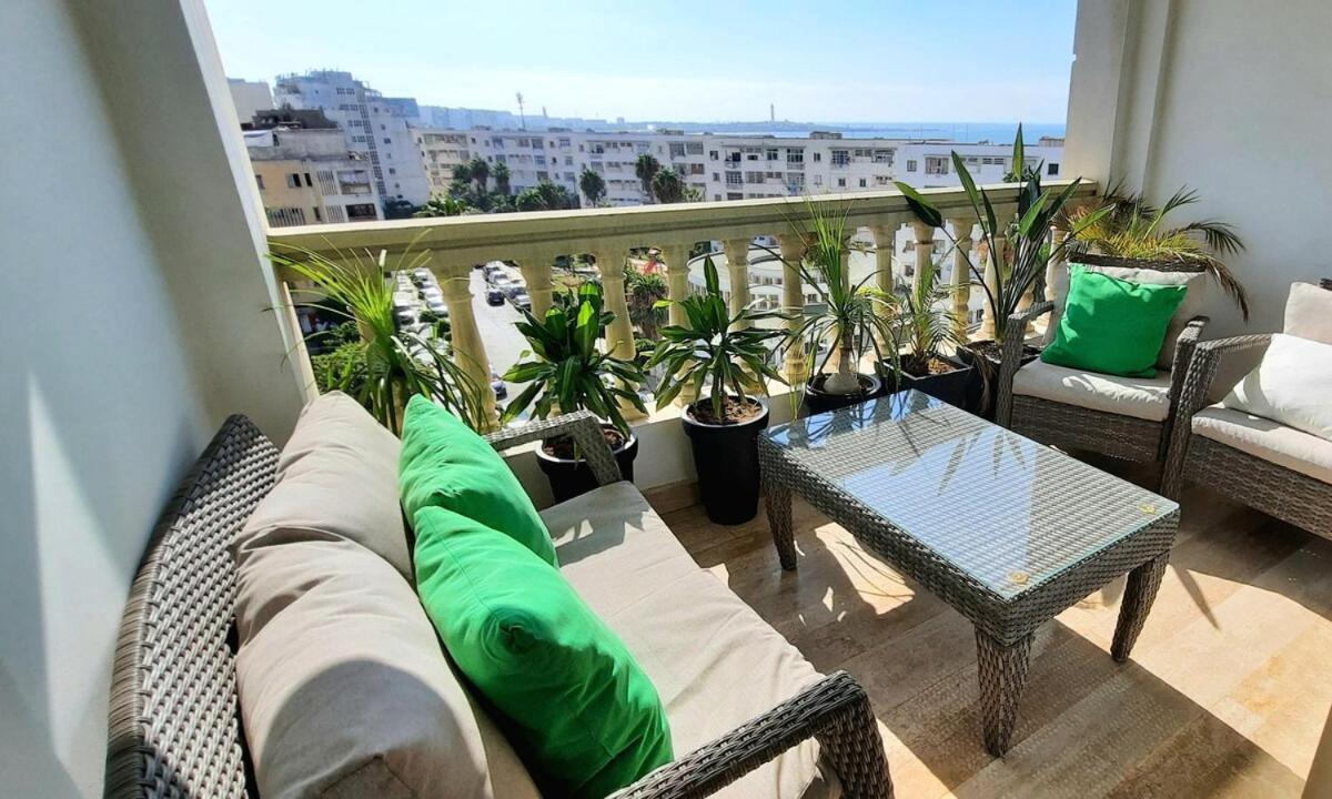 Grand Appartement De Luxe Vue Mer 卡萨布兰卡 外观 照片