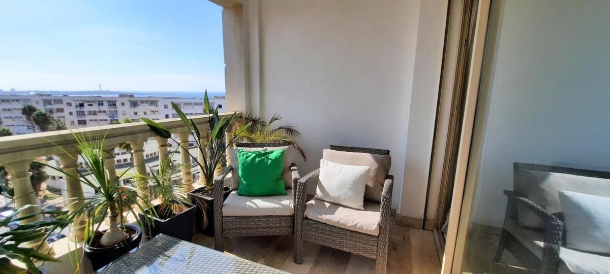 Grand Appartement De Luxe Vue Mer 卡萨布兰卡 外观 照片